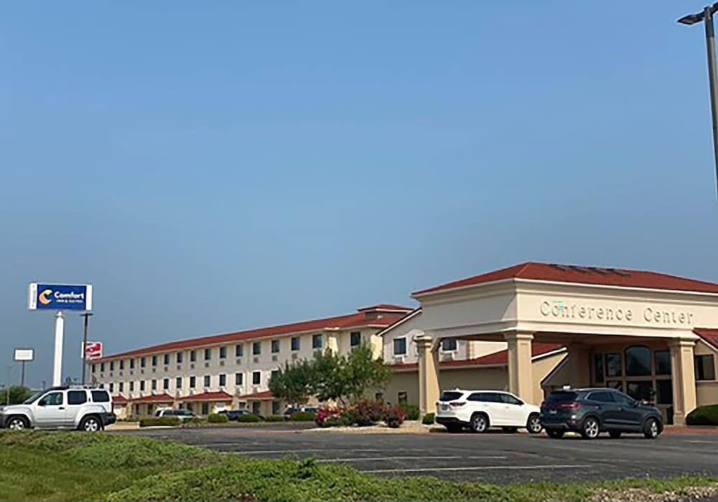 hotel2